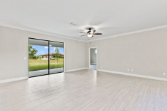 007_living_room_2_of_4