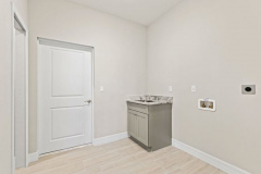 017_laundry_room