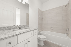 025_guest_bathroom