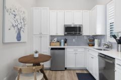 25-Guest-Kitchen-2