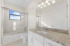 017_guest_bathroom