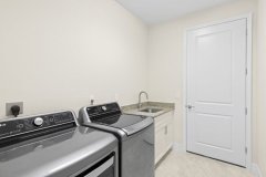 025_laundry_room